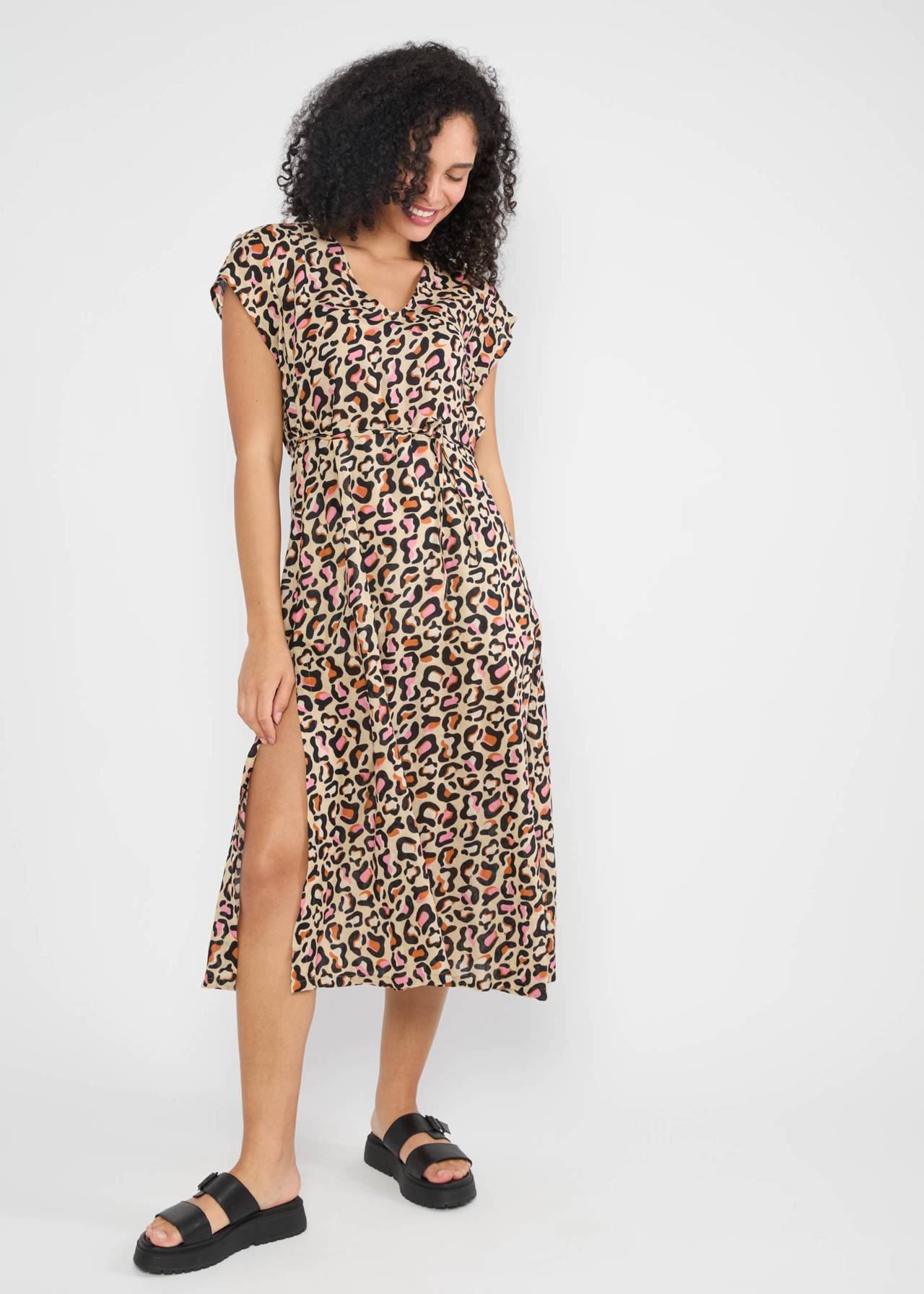 Midikleid "Resort Romance" von BLUTSGESCHWISTER