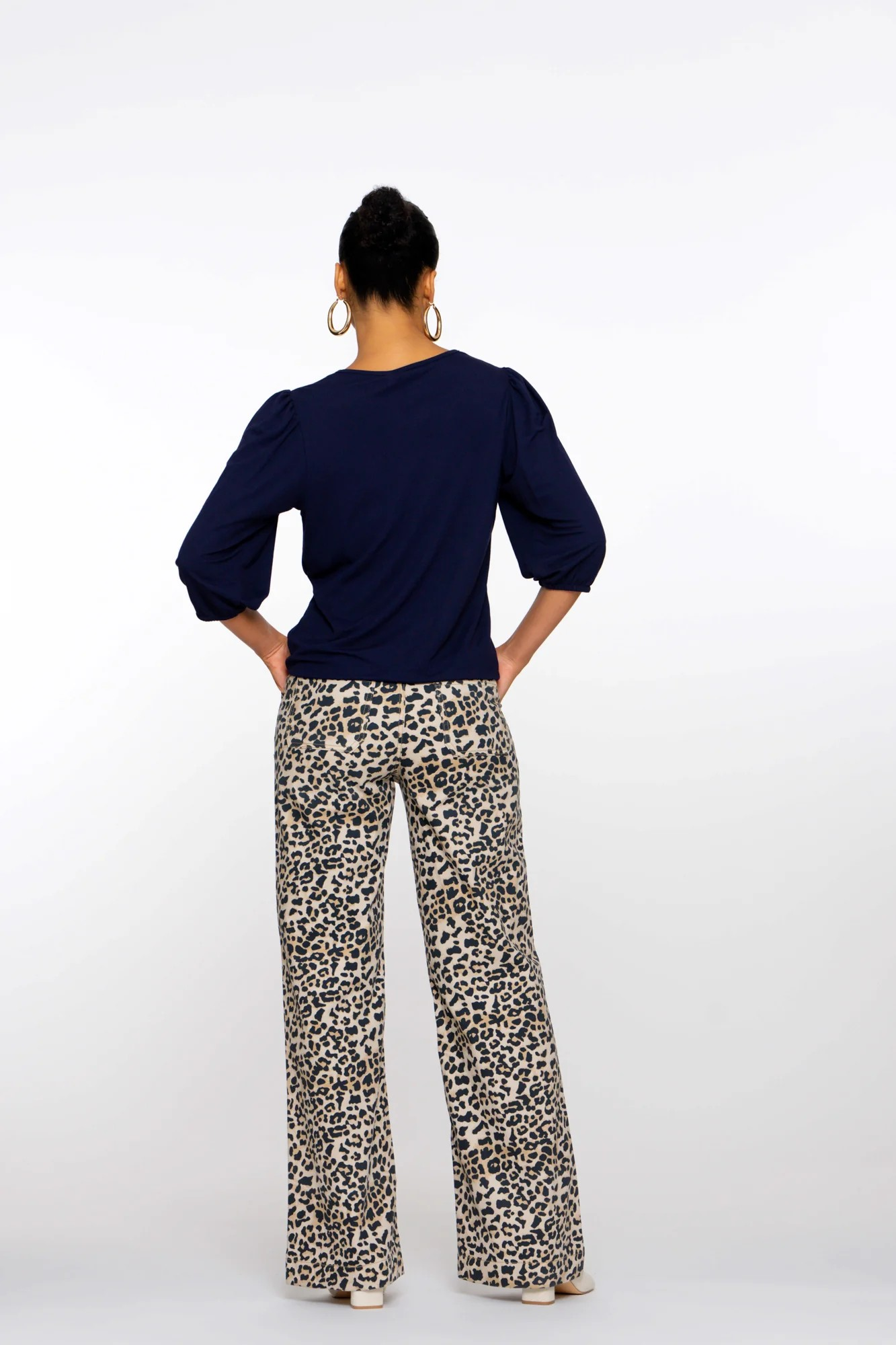 Straight Fit Hose mit Leopardenmuster von GEISHA