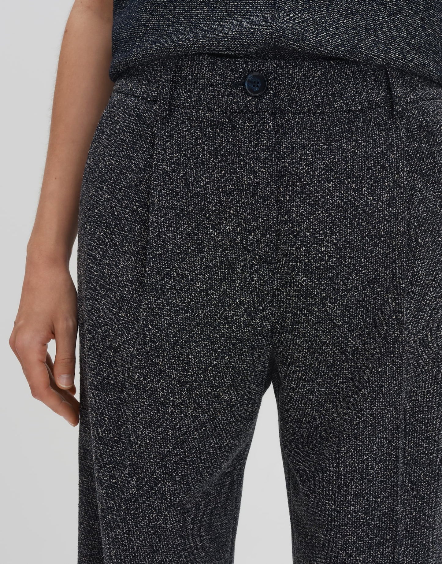 CISILIA TWOTONE Relaxed Bundfaltenhose in Tweedoptik von SOMEDAY