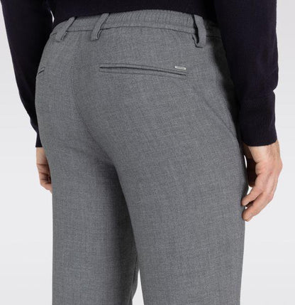 SALE - Fly and Drive-Chino "Traveller" aus hochwertigem Bi-Stretch von MAC