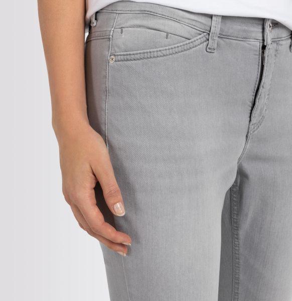 Figurformende Slim Jeans "Dream Summer" im leichten Modal-Mix von MAC