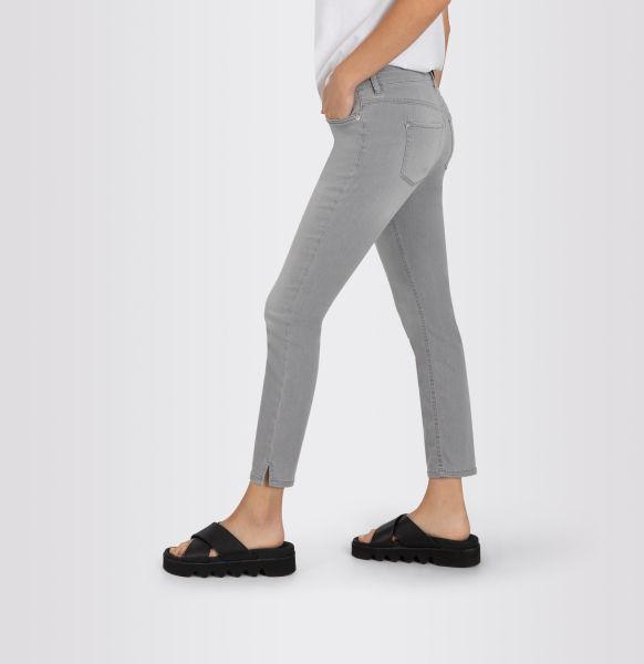 Figurformende Slim Jeans "Dream Summer" im leichten Modal-Mix von MAC